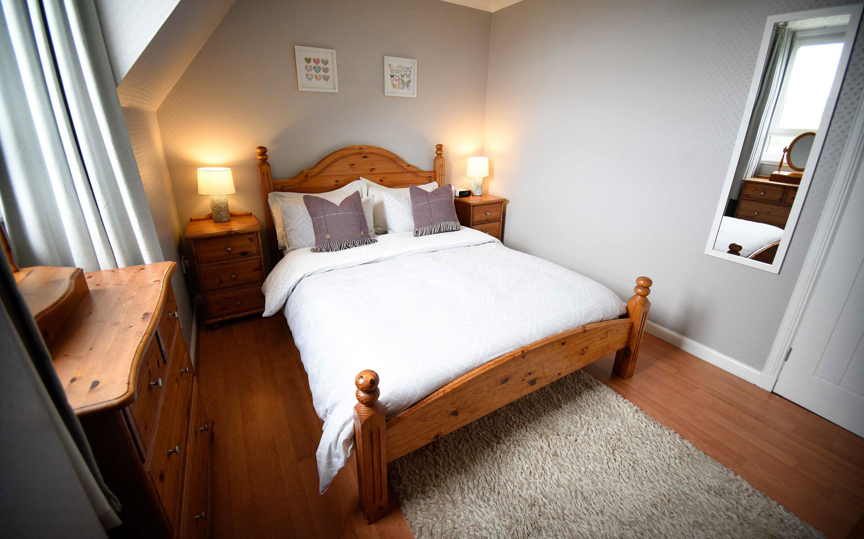 Glas Eilean View King Size Double room with sea views and WIFI at Glas Eilean View